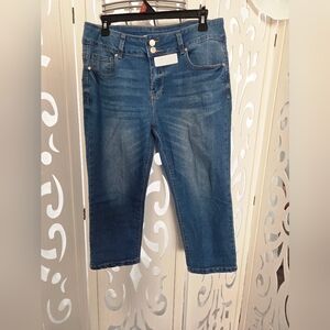 Tala Women’s Capri Jeans Size 12 Stretch Denim Mid Rise Blue Cropped